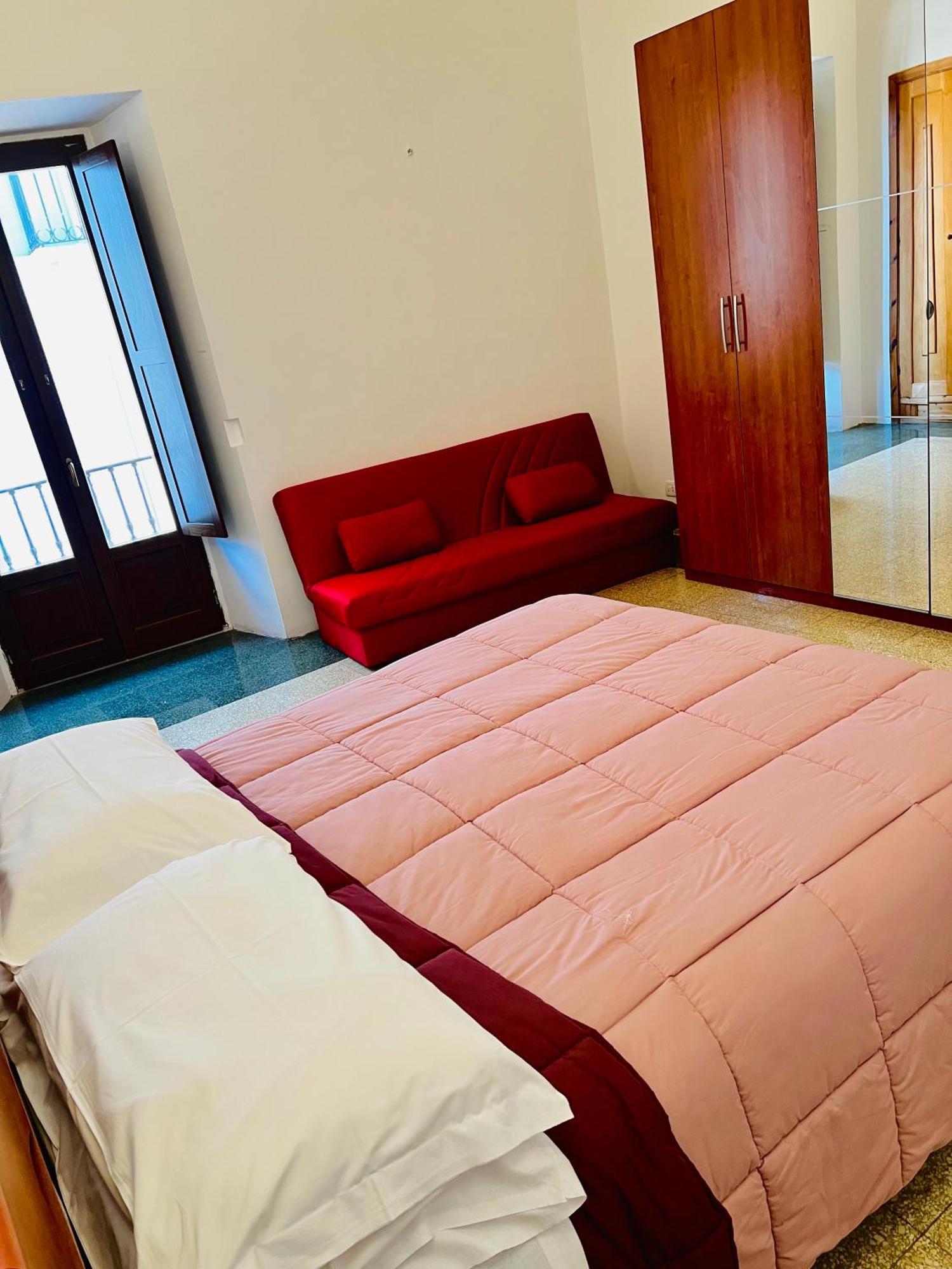 Regina D'Aragona Casa Vacanze Sulmona Ngoại thất bức ảnh